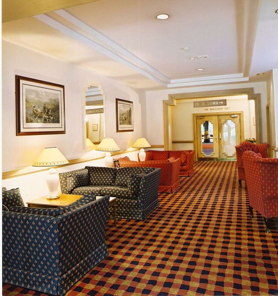 King Malcolm Hotel Dunfermline Interior foto